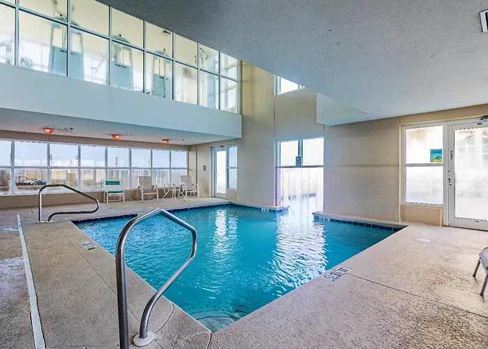Crystal Shores 1007 *