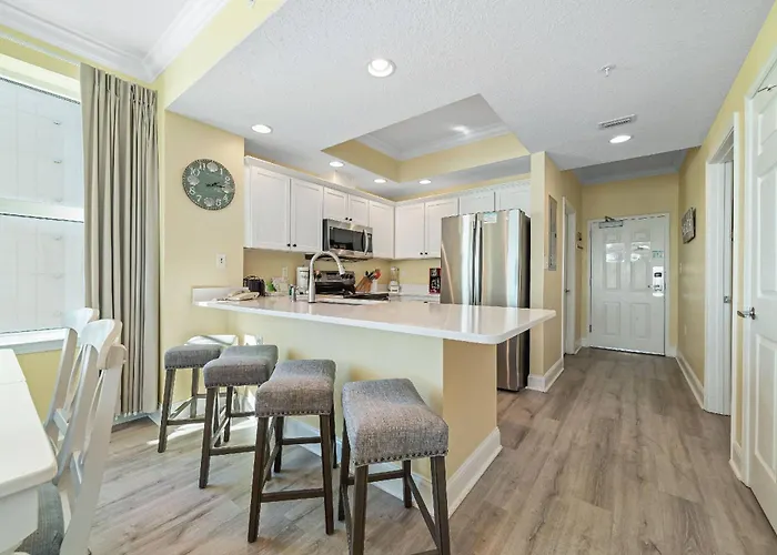 Holiday home Crystal Shores 1007