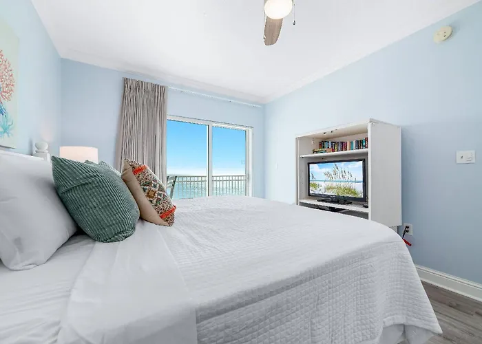 Holiday home Crystal Shores 1007